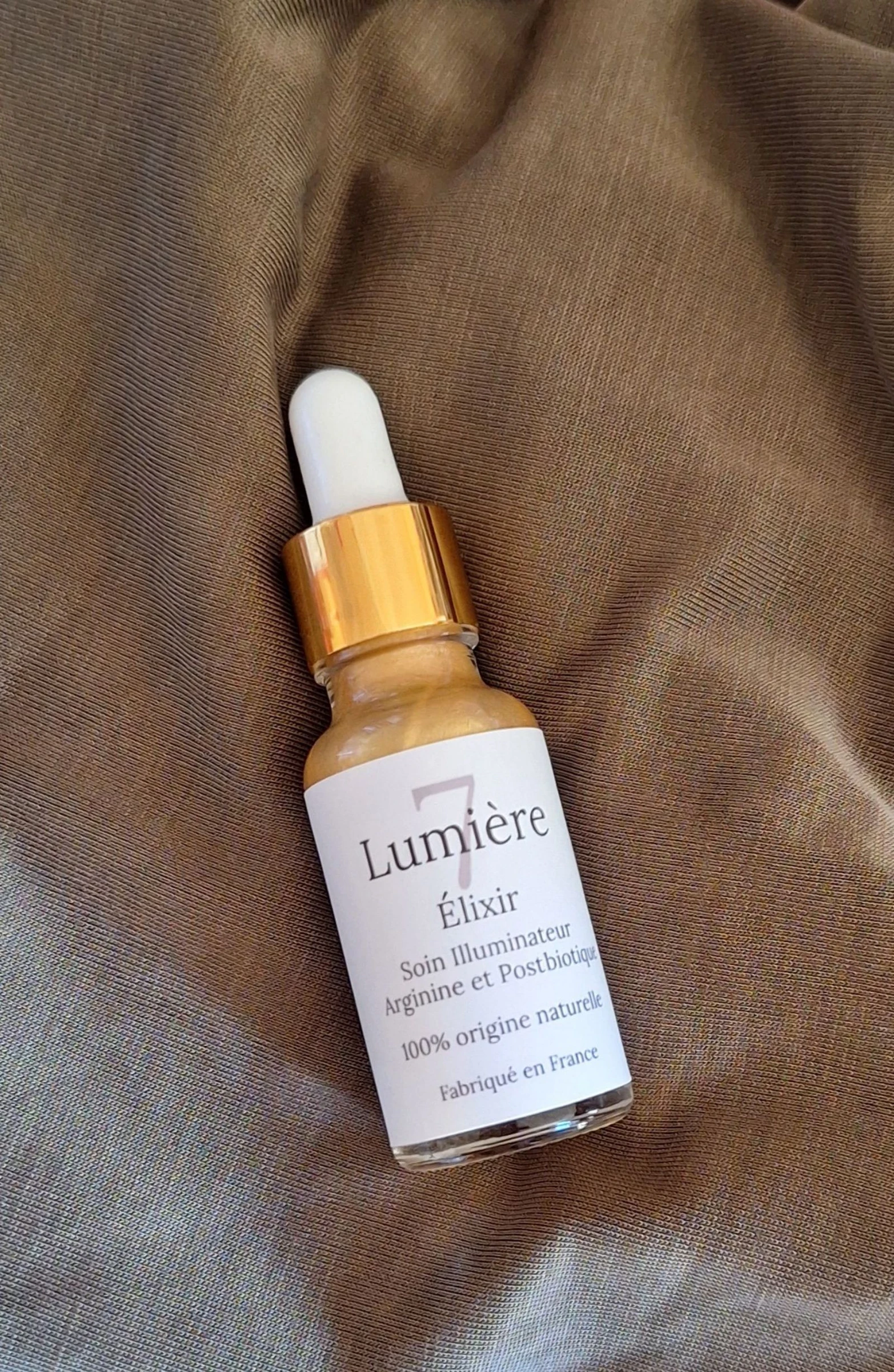 Soin illuminateur Arginine et Postbiotique Élixir 7 lumière Laboratoire 4e ✨️